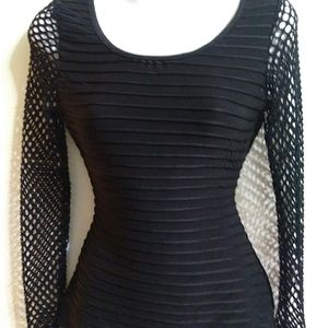 Black goth fishnet sleeves top size sm NWOT